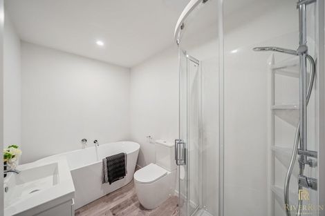 Photo of property in 20a King Street, Upper Hutt Central, Upper Hutt, 5018