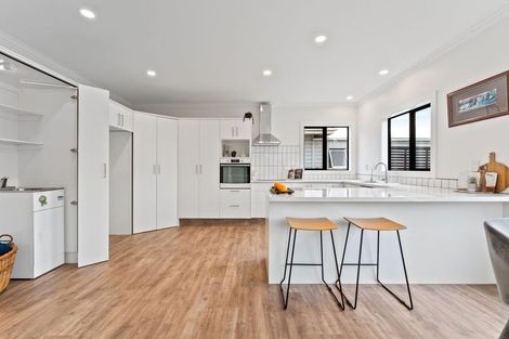 Photo of property in 56 Kirkcaldy Street, South Dunedin, Dunedin, 9012