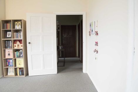 Photo of property in 17 Prospect Bank, Wakari, Dunedin, 9010