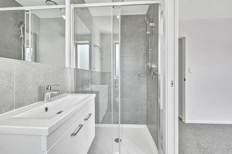 Photo of property in 11a Kelburn Lane, Mangere, Auckland, 2022