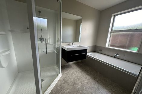 Photo of property in 6 Federer Lane, Bishopdale, Christchurch, 8053