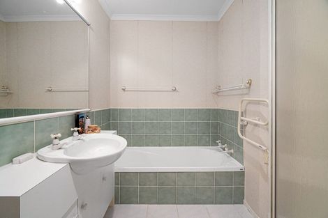 Photo of property in 31a Victoria Road, Mount Maunganui, 3116