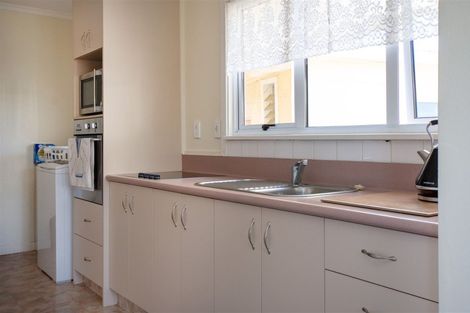 Photo of property in 19 Stratford Street, Blenheim, 7201