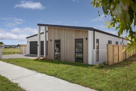 Photo of property in 6 Snapper Crescent, Omokoroa, 3114