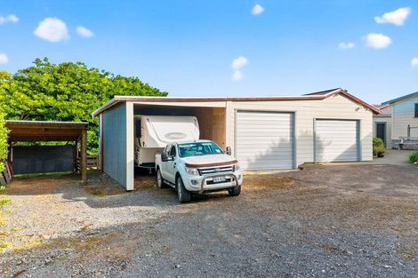 Photo of property in 311 Franklin Road, Paparoa, 0571