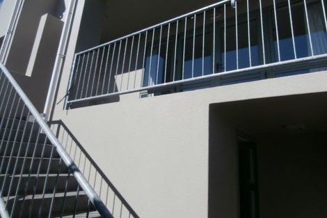 Photo of property in 2/407 Barbadoes Street, Christchurch Central, Christchurch, 8013