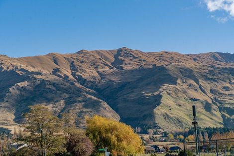 Photo of property in 206 Warren Street, Wanaka, 9305