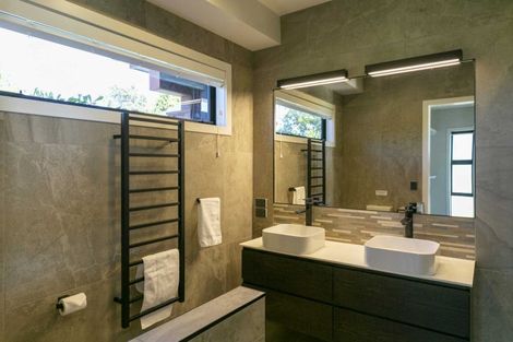 Photo of property in 67 Lomond Grove, Acacia Bay, Taupo, 3385