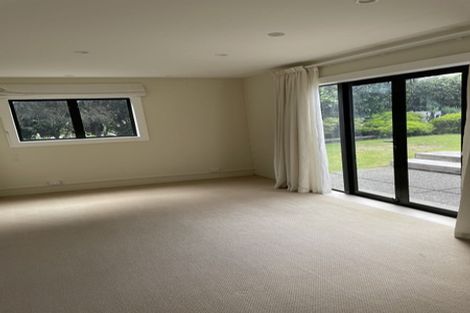 Photo of property in 2 Victoria Road, Omata, New Plymouth, 4374