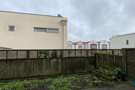 Photo of property in Tuscany Towers, 53/1 Ambrico Place, New Lynn, Auckland, 0600