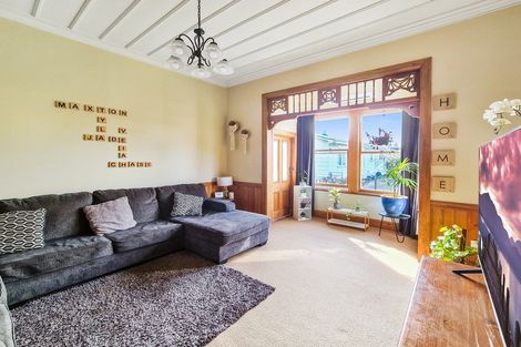 Photo of property in 37 Grey Street, Marton, 4710