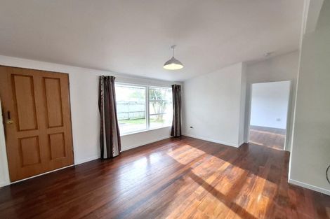 Photo of property in 2/2 Lansdowne Street, Bayswater, Auckland, 0622