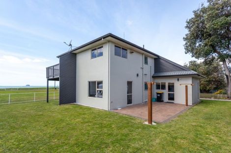 Photo of property in 17b Buffalo Beach Road, Whitianga, 3510