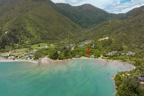 Photo of property in 61 Hope Drive, Okiwi Bay, 7193
