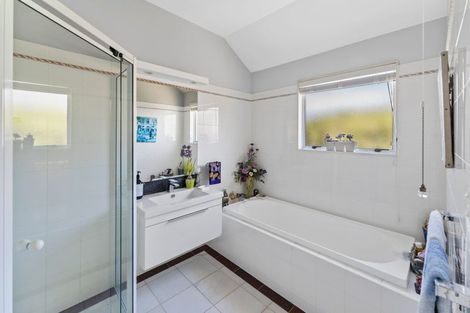 Photo of property in 1/66 Tasman Street, The Wood, Nelson, 7010