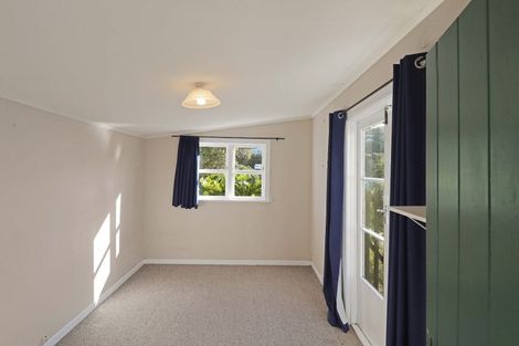 Photo of property in 24 Lincoln Street, Brooklyn, Wellington, 6021