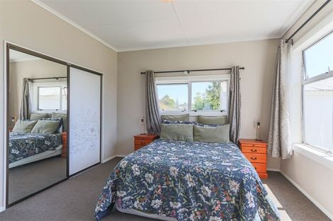 Photo of property in 10 Mahoe Street, Inglewood, 4330