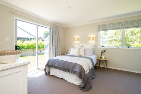 Photo of property in 15 Emerald Hill, Havelock North, 4130
