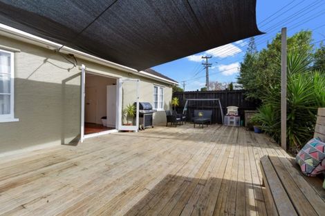 Photo of property in 6 Glengarry Road, Glen Eden, Auckland, 0602