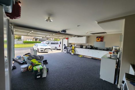 Photo of property in 3 Beros Place, Flat Bush, Auckland, 2016