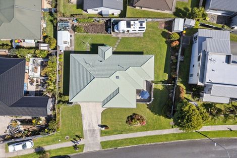 Photo of property in 56 Evans Road, Papamoa Beach, Papamoa, 3118