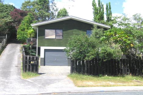 Photo of property in 1/117 Spinella Drive, Bayview, Auckland, 0629