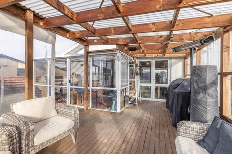 Photo of property in 85 Dalwharn Street, Wallacetown, 9816