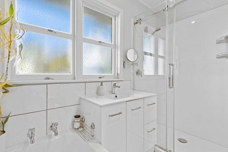 Photo of property in 34 Windsor Road, Bellevue, Tauranga, 3110