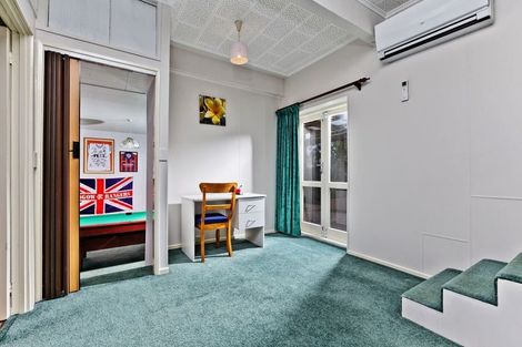 Photo of property in 188 Glamorgan Drive, Torbay, Auckland, 0630