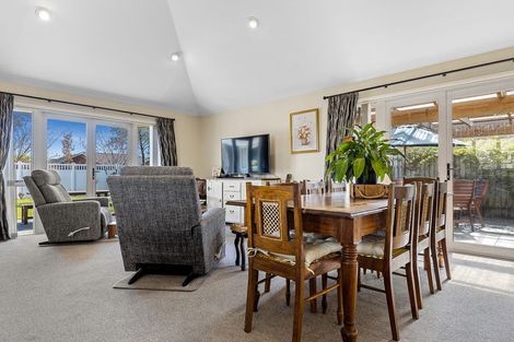 Photo of property in 10 Mcmahon Drive, Aidanfield, Christchurch, 8025