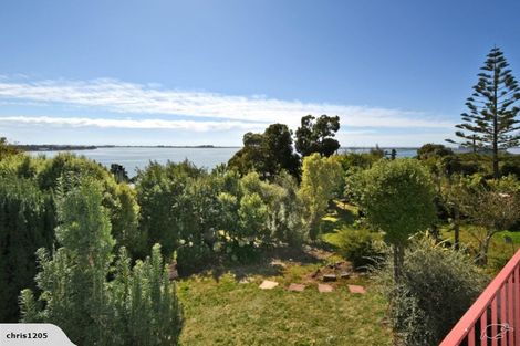 Photo of property in 14 Tama Terrace, Mount Pleasant, Christchurch, 8081