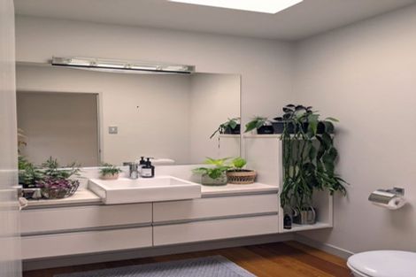 Photo of property in 12 Harrowglen Drive, Northcross, Auckland, 0632