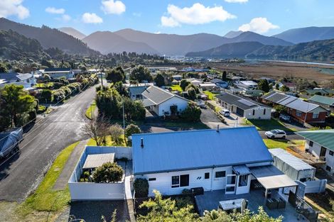 Photo of property in 2 Kaituna Place, Havelock, 7100