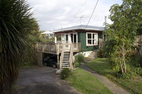 Photo of property in 1a Verbena Road, Birkdale, Auckland, 0626