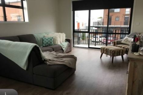 Photo of property in 101/4 Village Quarter Lane, Frankton, Hamilton, 3204