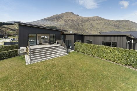 Photo of property in 4 Sandford Terrace, Lower Shotover, Queenstown, 9304