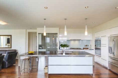 Photo of property in 51 The Strand, Fitzherbert, Palmerston North, 4410