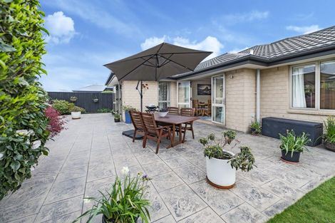 Photo of property in 18 Globe Bay Drive, Templeton, Christchurch, 8042