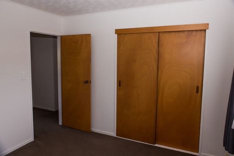 Photo of property in 45c Oxford Street, Tawa, Wellington, 5028