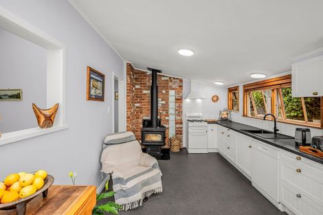 Photo of property in 125 Shakespeare Road, Bluff Hill, Napier, 4110