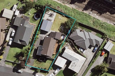 Photo of property in 22 Miriam Corban Heights, Henderson, Auckland, 0612