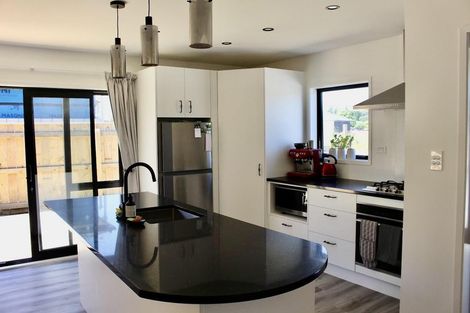 Photo of property in 14 Oldfield Lane, Marton, 4710