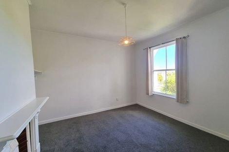 Photo of property in 80 Roxburgh Street, Mount Victoria, Wellington, 6011