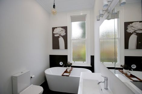 Photo of property in 3 Picardy Street, Maryhill, Dunedin, 9011