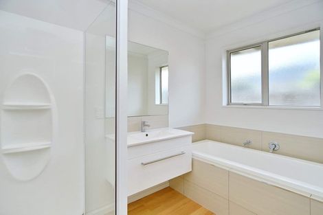 Photo of property in 11 Te Kereme Street, Marshland, Christchurch, 8083