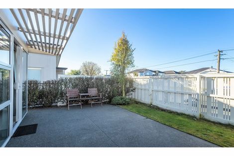 Photo of property in 3/97 Packe Street, Edgeware, Christchurch, 8013