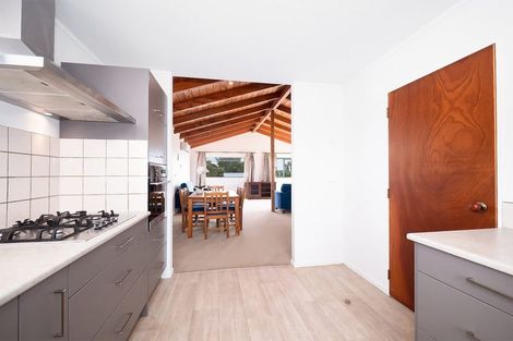 Photo of property in 112 Te Haumi Drive, Paihia, 0200