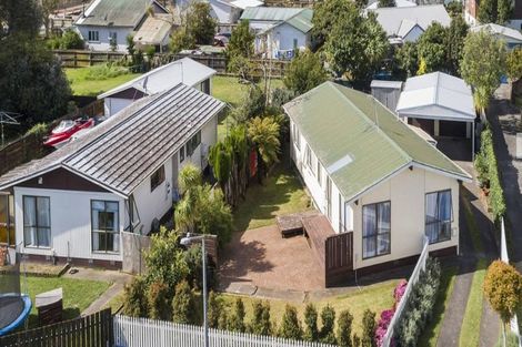 Photo of property in 8 Le Havre Place, Takanini, 2112