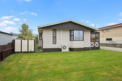 Photo of property in 53 Walbrook Crescent, Oamaru North, Oamaru, 9400