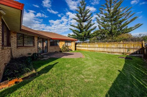 Photo of property in 15 Tilberg Street, Favona, Auckland, 2024